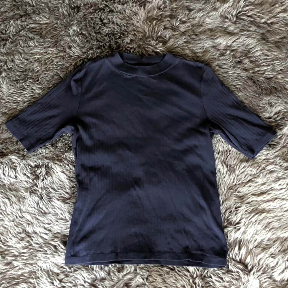 Mock Neck Short Sleeve Ribbed Top (Size L)